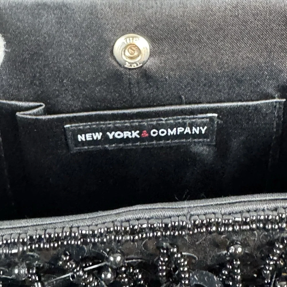 New York &‎ Co Sequin disc beaded evening bag